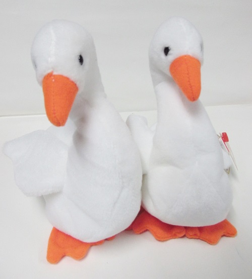 Gracie, WHITE Swan<BR> Ty-Beanie Baby<br>(Click on picture-FULL DETAILS)<BR>